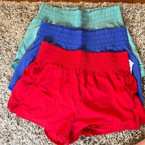 Extra High-Waisted Run Shorts Large